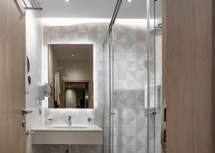 Park - Art Gallery Apartment