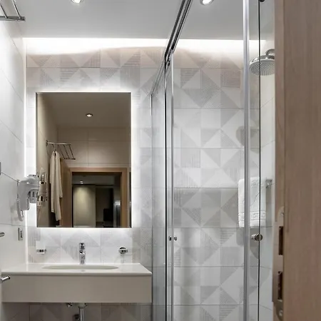 Park - Art Gallery شقة